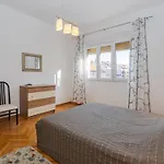 Apartment With Wifi - 11255
