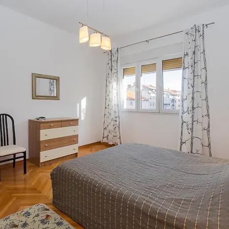 Apartament With Wifi - 11255